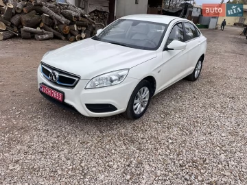 Авто BAIC Eu260 2016 № 7356043