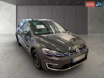 Авто Volkswagen E-Golf 2020 № 7356542