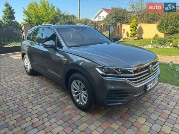 Авто Volkswagen Touareg 2020 № 7356648