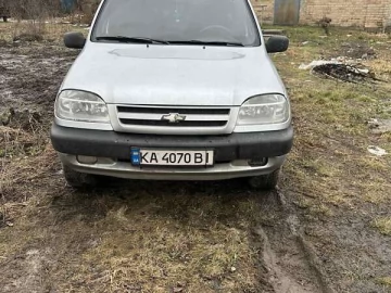 Авто Chevrolet Niva 2005 № 7357113