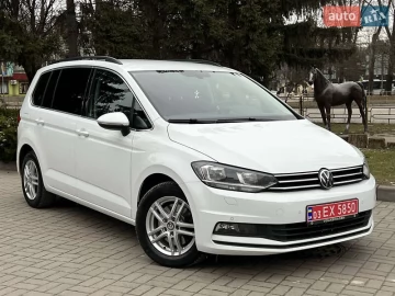 Авто Volkswagen Touran 2020 № 7357358