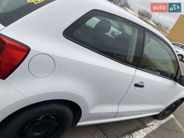 Авто Volkswagen Polo 2016 № 7357427
