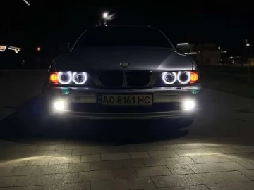 Авто BMW 5 Series 2002 № 7357533