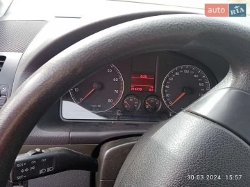 Авто Volkswagen Touran 2007 № 7358011
