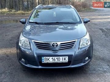 Авто Toyota Avensis 2010 № 7358047