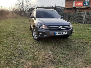 Авто Volkswagen Tiguan 2015 № 7358115