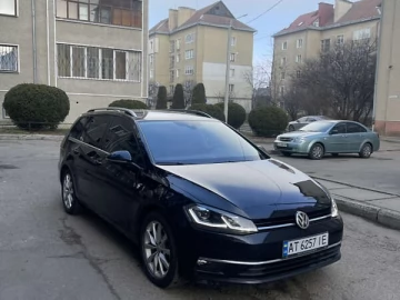 Авто Volkswagen Golf 2019 № 7358130