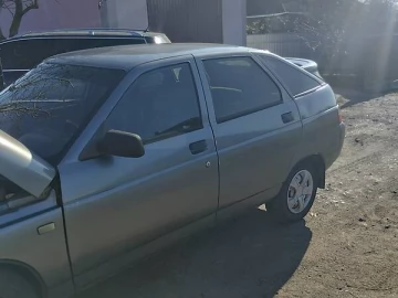 Авто ВАЗ 2112 2002 № 7358349