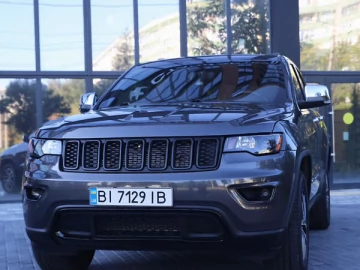 Авто Jeep Grand Cherokee 2020 № 7358414