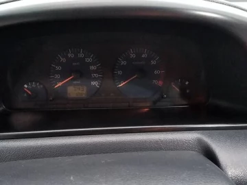Авто Peugeot Expert 2000 № 7358750
