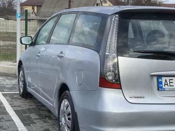 Авто Mitsubishi Grandis 2008 № 7358829