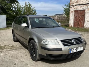 Авто Volkswagen Passat 2003 № 7359094