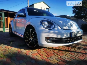 Авто Volkswagen Beetle 2015 № 7359970