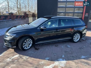 Авто Volkswagen Passat 2016 № 7360465