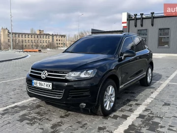 Авто Volkswagen Touareg 2011 № 7360824