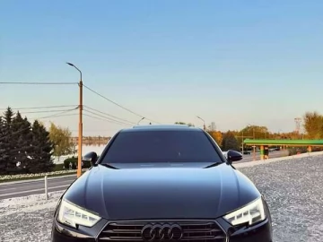 Авто Audi A4 2018 № 7360841