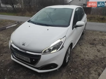 Авто Peugeot 208 2017 № 7361279