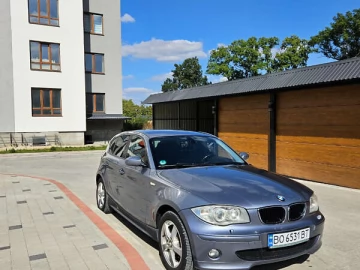 Авто BMW 1 Series 2005 № 7361752