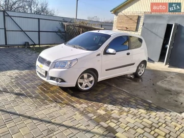 Авто Chevrolet Aveo 2011 № 7361757