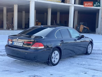 Авто BMW 7 Series 2002 № 7362318