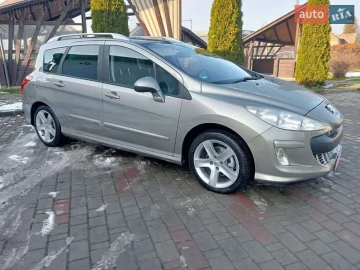 Авто Peugeot 308 2010 № 7363858