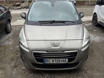 Авто Peugeot 5008 2015 № 7364067