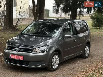 Авто Volkswagen Touran 2012 № 7364155