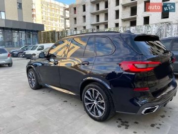 Авто BMW X5 2018 № 7364467