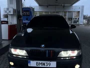 Авто BMW 5 Series 2003 № 7364989