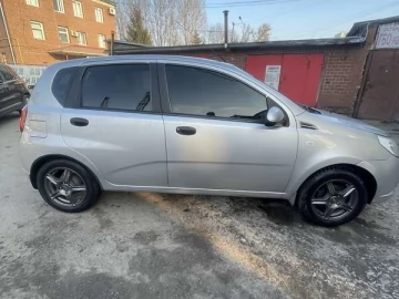 Авто Chevrolet Aveo 2011 № 7365936