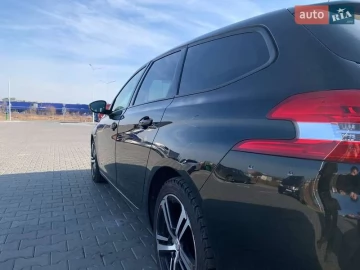 Авто Peugeot 308 2015 № 7366333