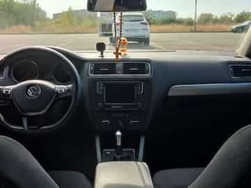 Авто Volkswagen Jetta 2016 № 7366419