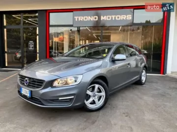 Авто Volvo V60 2016 № 7366455