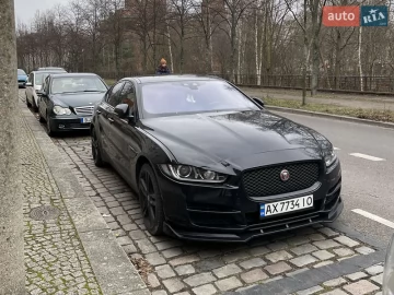 Авто Jaguar Xe 2016 № 7366630