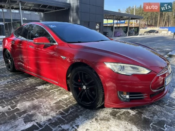 Авто Tesla Model S 2015 № 7366702
