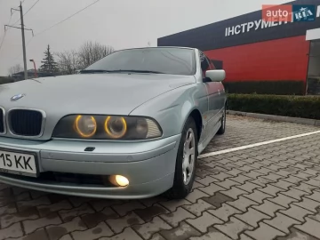 Авто BMW 5 Series 2001 № 7367305