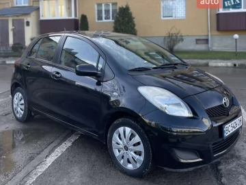 Авто Toyota Yaris 2009 № 7367487