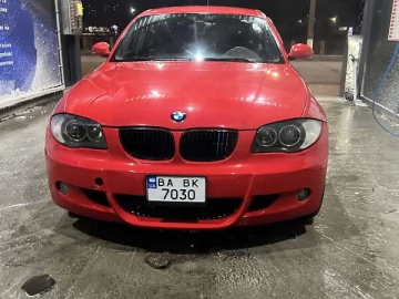 Авто BMW 1 Series 2006 № 7367537