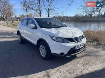 Авто Nissan Rogue Sport 2018 № 7367916