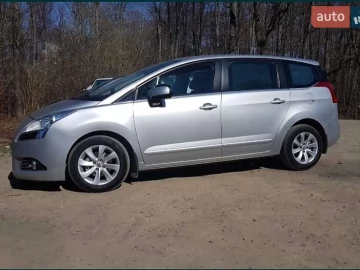 Авто Peugeot 5008 2011 № 7368884