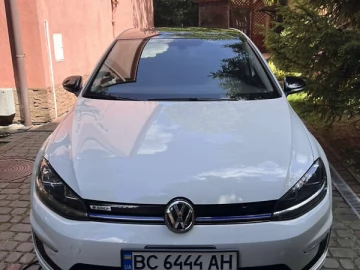 Авто Volkswagen E-Golf 2017 № 7369091