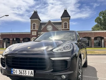 Авто Porsche Cayenne 2016 № 7369773