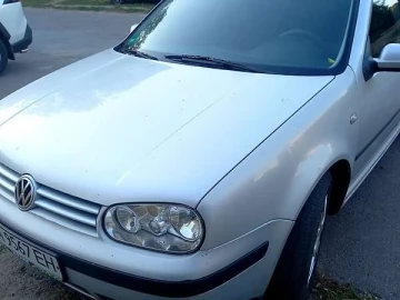 Авто Volkswagen Golf 2001 № 7369801