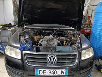 Авто Volkswagen Touareg 2006 № 7369802