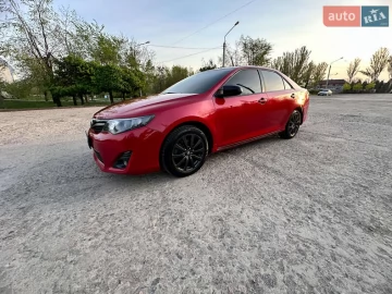 Авто Toyota Camry 2013 № 7370144