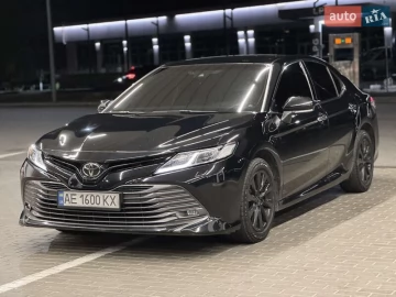 Авто Toyota Camry 2017 № 7370170