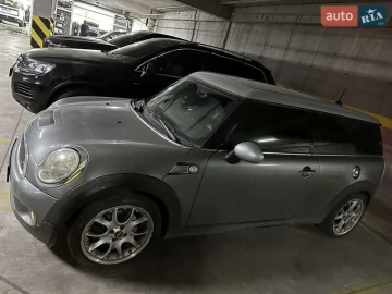Авто MINI Clubman 2008 № 7370211