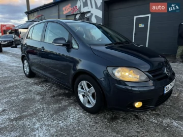 Авто Volkswagen Golf Plus 2006 № 7370247