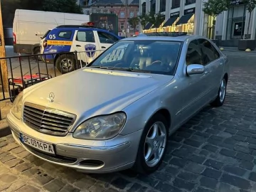Авто Mercedes S-Class 2005 № 7370256