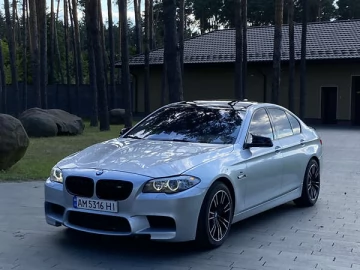 Авто BMW 5 Series 2012 № 7370288